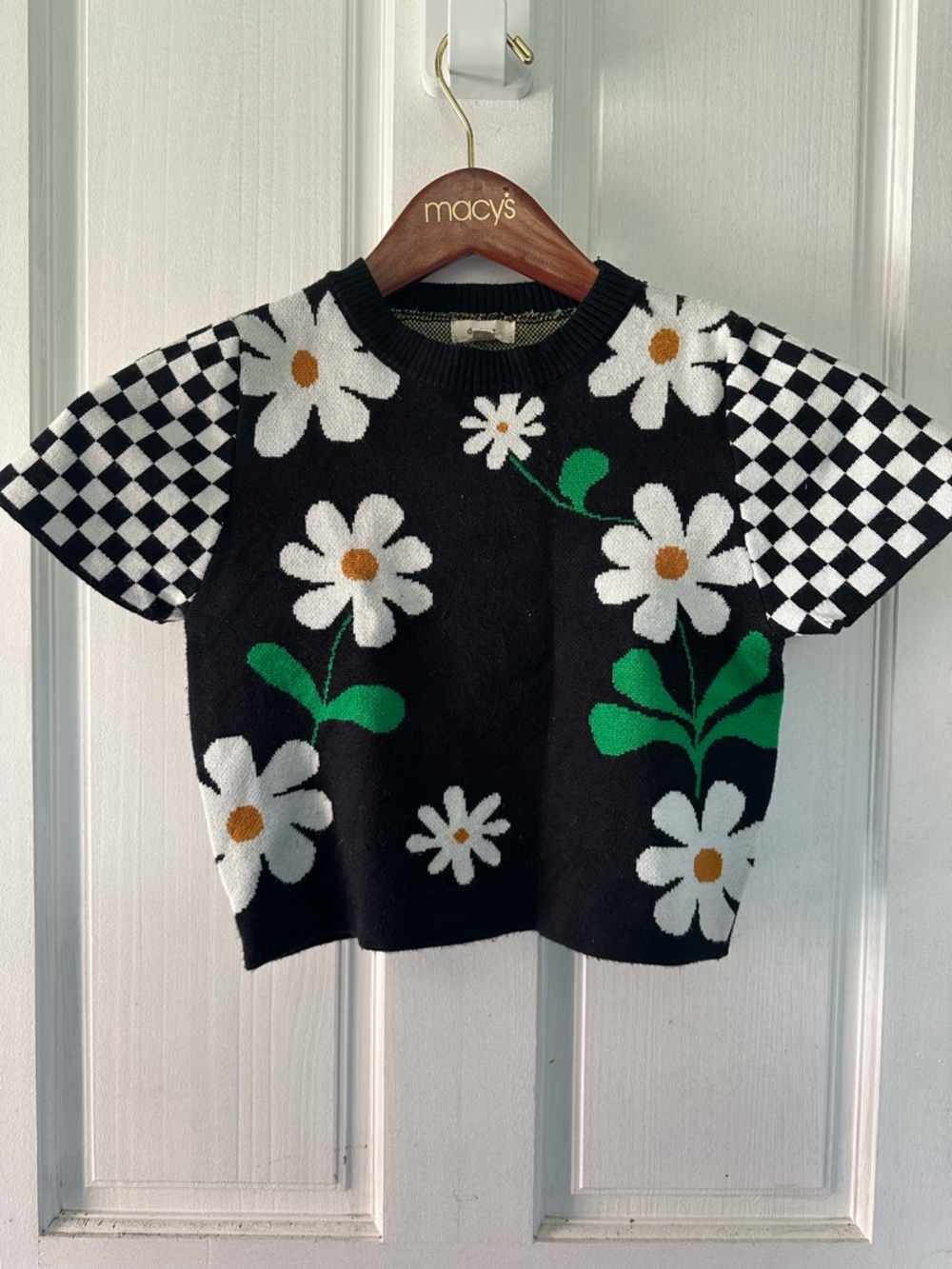 🌻 Debut Black Daisy Knit Checkered Sleeve Crop Top 🌻